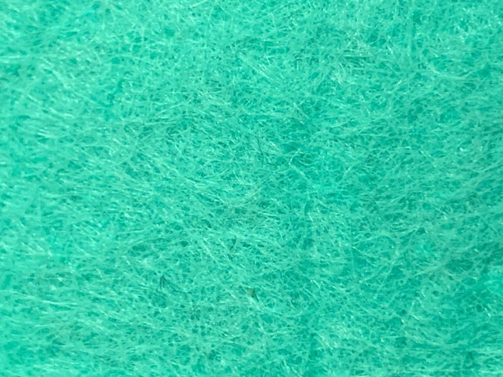 Фетр средней жесткости 2 мм, ш. 1 м, 215,4 гр/м2, тёмная-мята