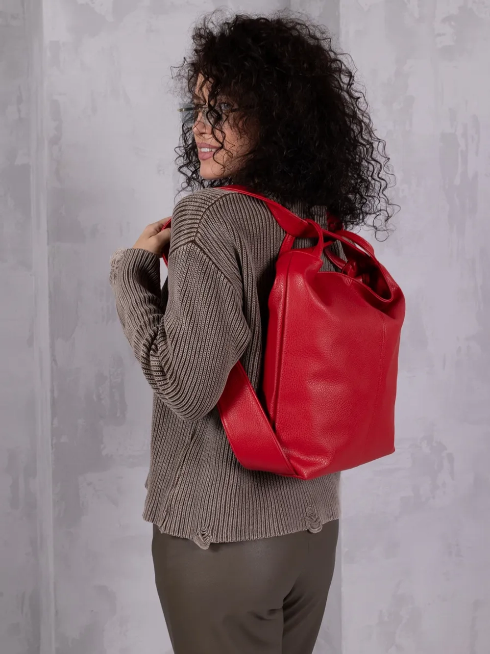 Сумка рюкзак через плечо большая трансформер