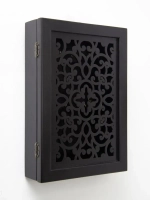 Ключница настенная в прихожую закрытая