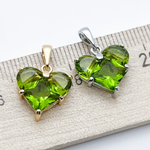 Подвеска Сердце, цвет серебро+оливковый, размер 14*14 мм, цена за 1 шт