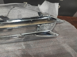 Накладка переднего бампера ML (W166) 11-15 Новая Оригинал 18MH09322