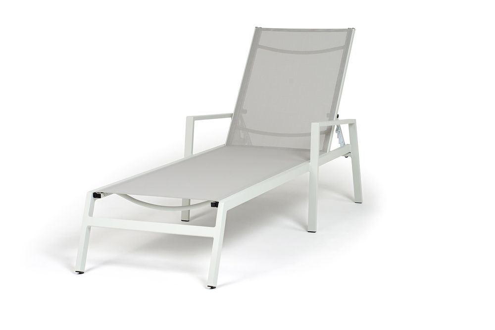 "Парма" шезлонг, каркас алюминий светло-серый (RAL7035) муар, ткань текстилен светло-серая