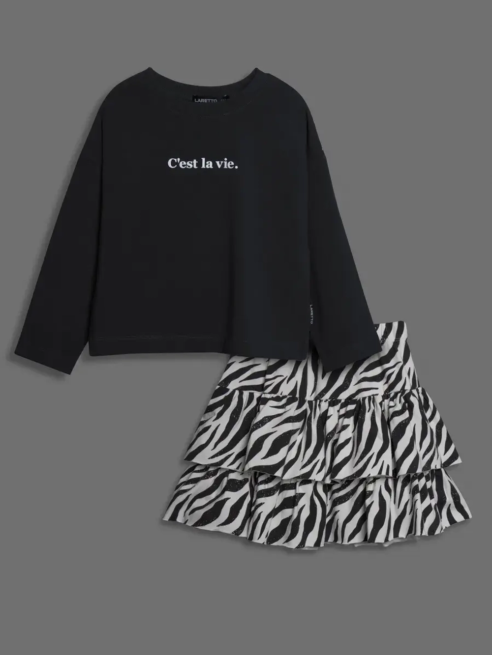 Летний костюм для девочки, лонгслив и юбка