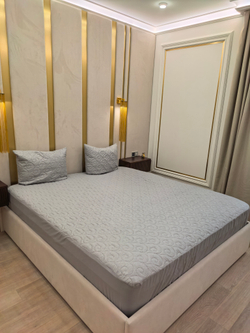 Наматрасник непромокаемый на резинке с бортиком