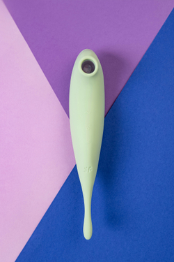 Точечный вибратор с вакуумной стимуляцией Satisfyer Twirling Pro Connect App, силикон, мятный, 20 см