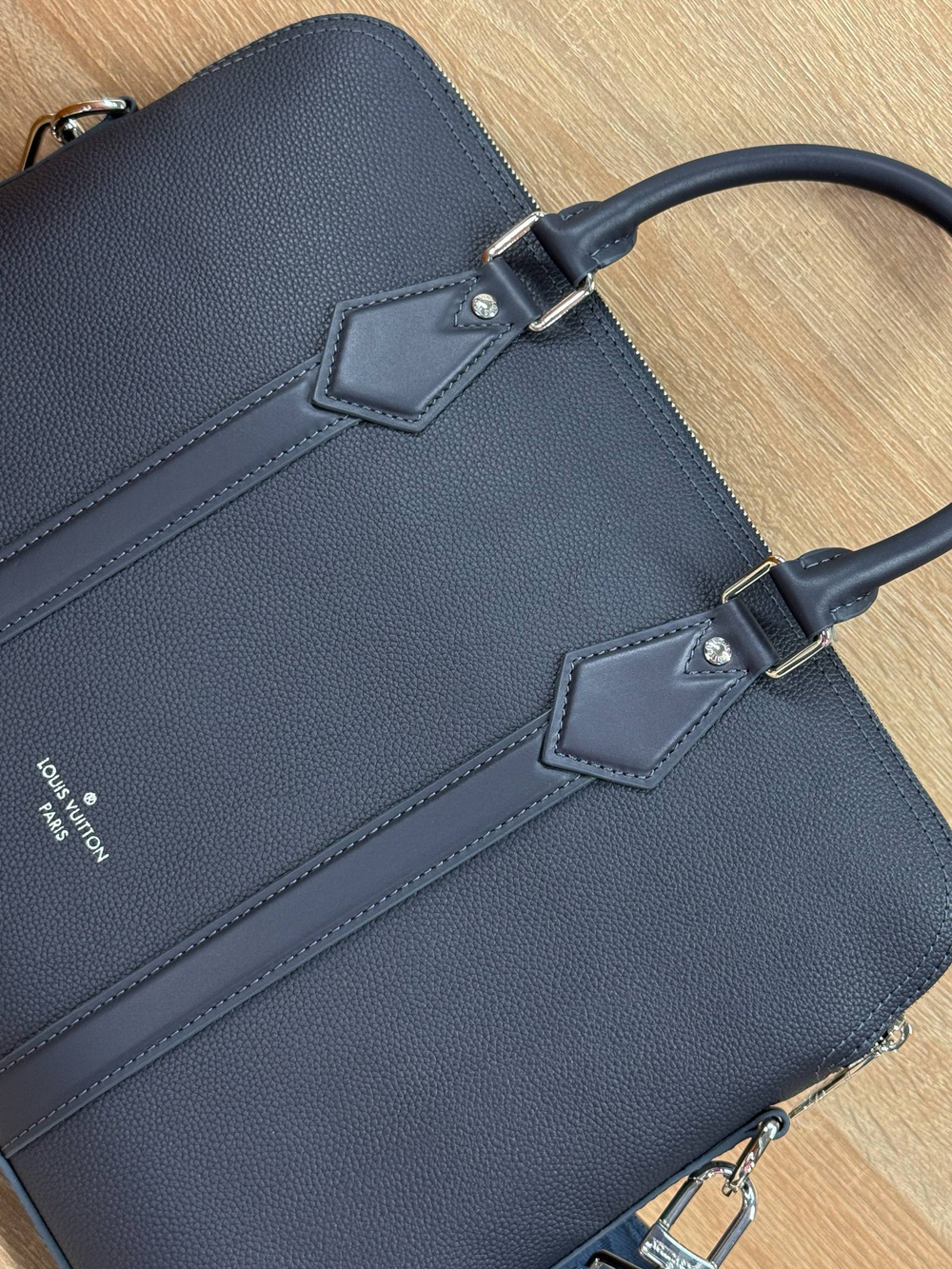 Деловая сумка Louis Vuitton