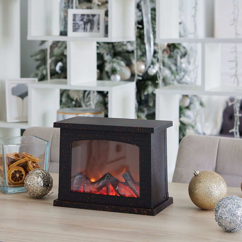 ULD-L2821-005-DNC-RED BLACK FIREPLACE Светильник светодиодный Камин с эффектом пламени. питание от батареек 3АА не в-к или USB в-к. 28х21см. 5 светодиодов. Корпус черный. TM Uniel