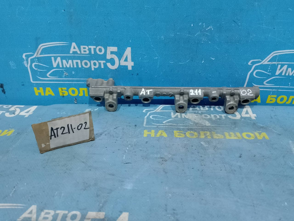 Топливная рейка TOYOTA CARINA 1997