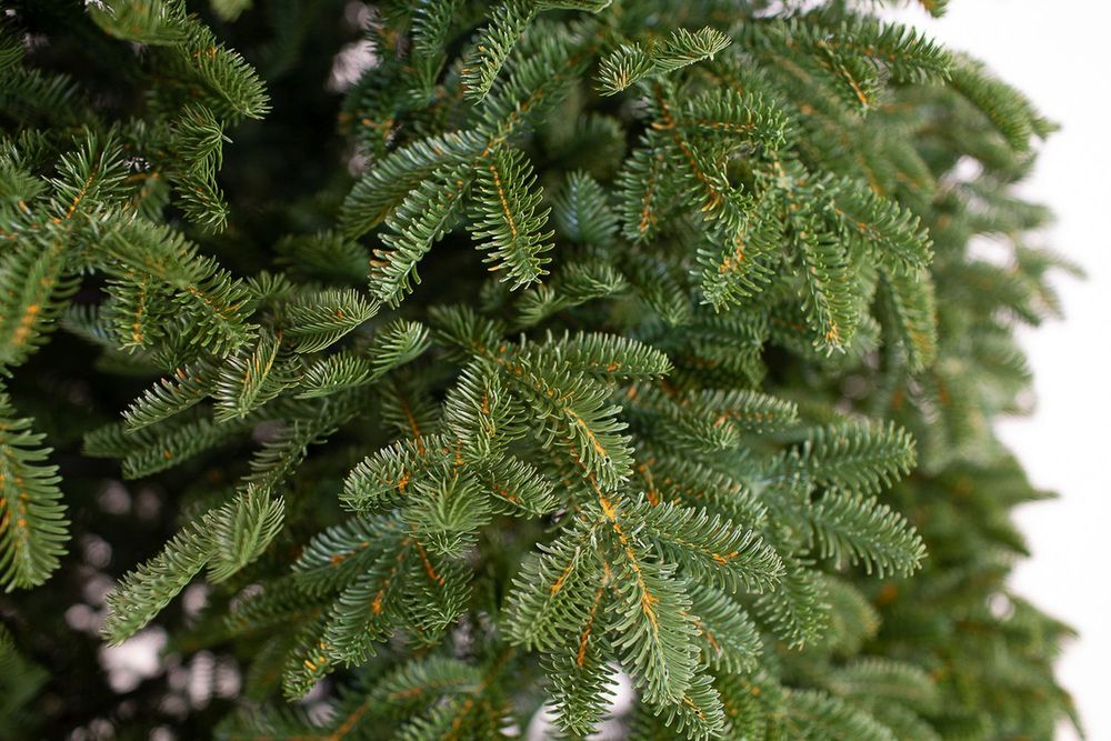 Ель искусственная «РОВЕТО» (Литая хвоя) 210 см / 2.1 м