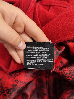 Пальто яркого цвета 42/44 размер