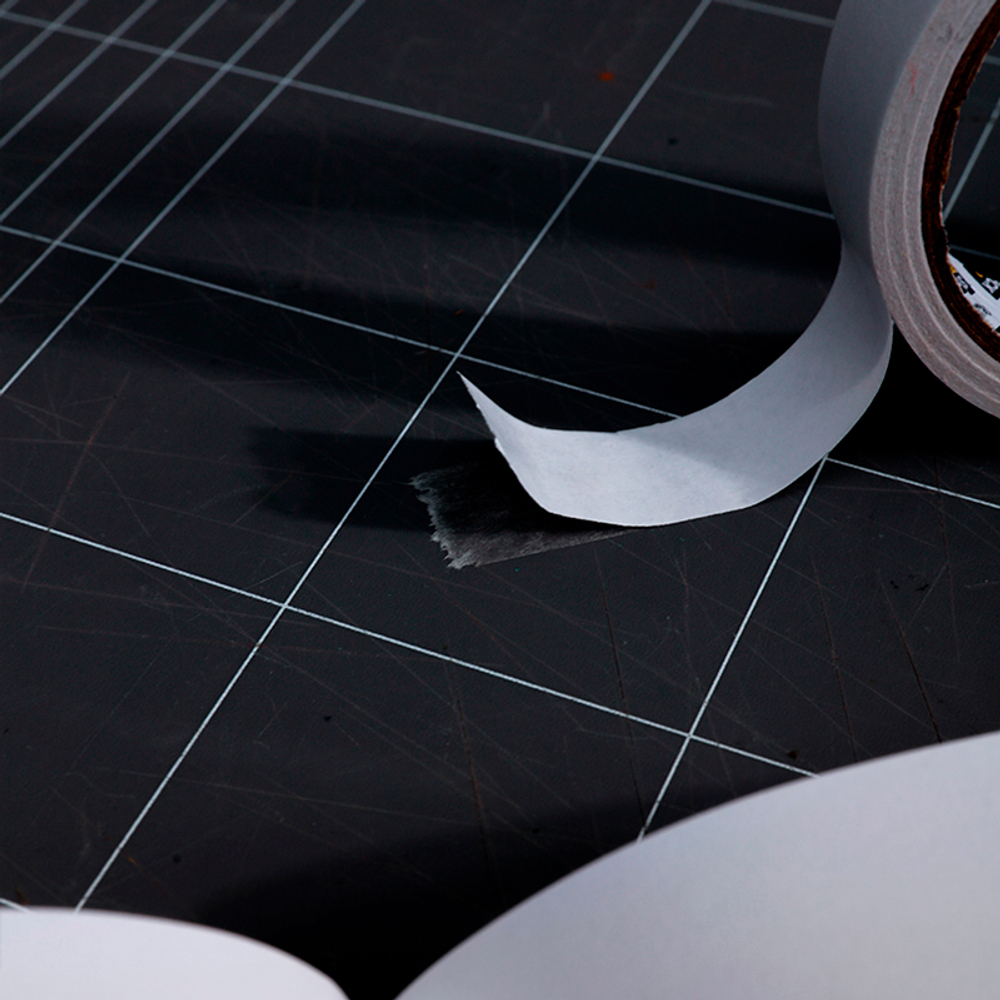 Клейкая лента двусторонняя DELI 18 мм х 10 м (полипропиленовая основа)