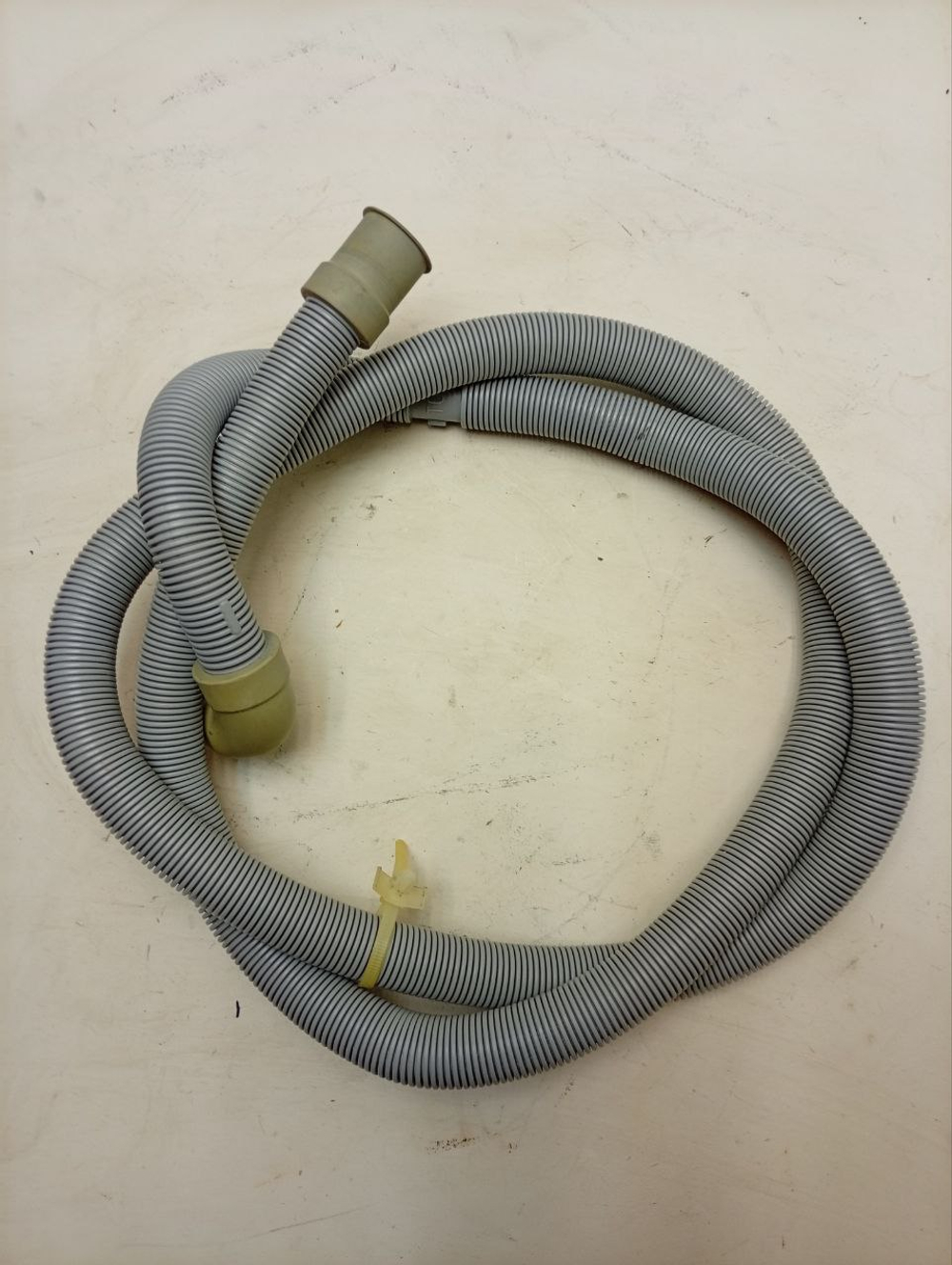 EWT1221 кт12 Сливной шланг для стиральных машин Electrolux AEG Zanussi б/у