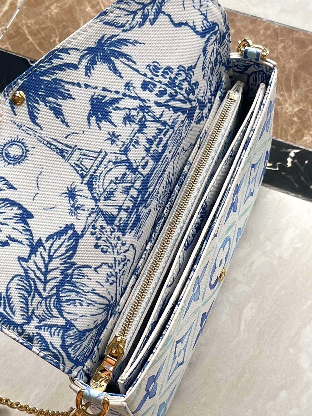 Louis Vuitton Felicie Pochette