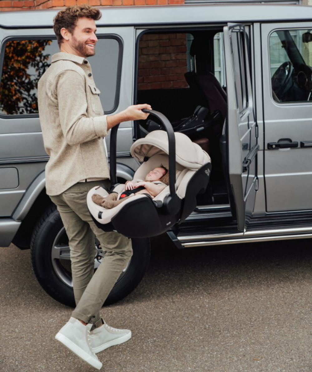 Детское автокресло Britax Roemer Baby-Safe Pro LUX Soft Taupe