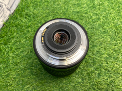 Canon EF-S 18-135mm 3.5-5.6 IS STM