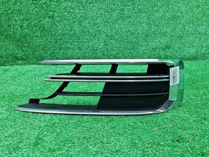 Решетка переднего бампера левая Audi A8 4 D5 17-22