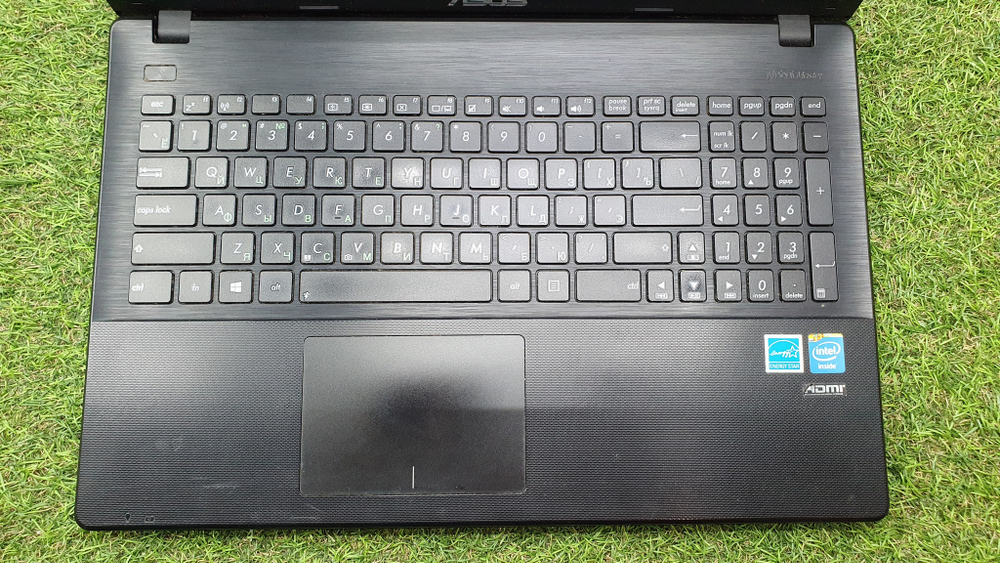 Ноутбук ASUS Celeron/4Gb/HDD 500Gb