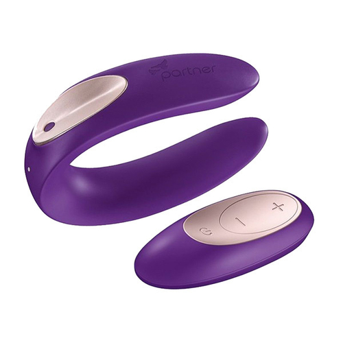 Фиолетовый вибратор для пар с пультом ДУ Satisfyer Double Plus Remote