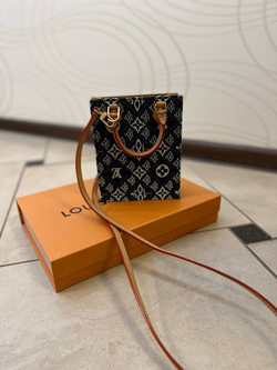 Сумка Louis Vuitton