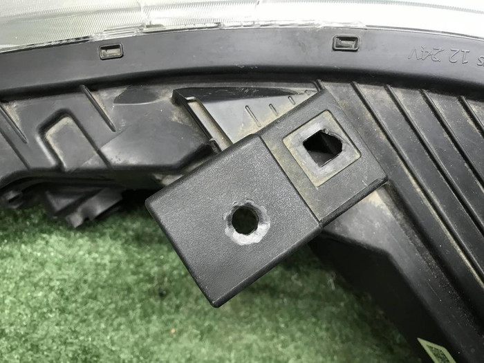 Фара правая Hyundai Solaris 2 20-22 галоген