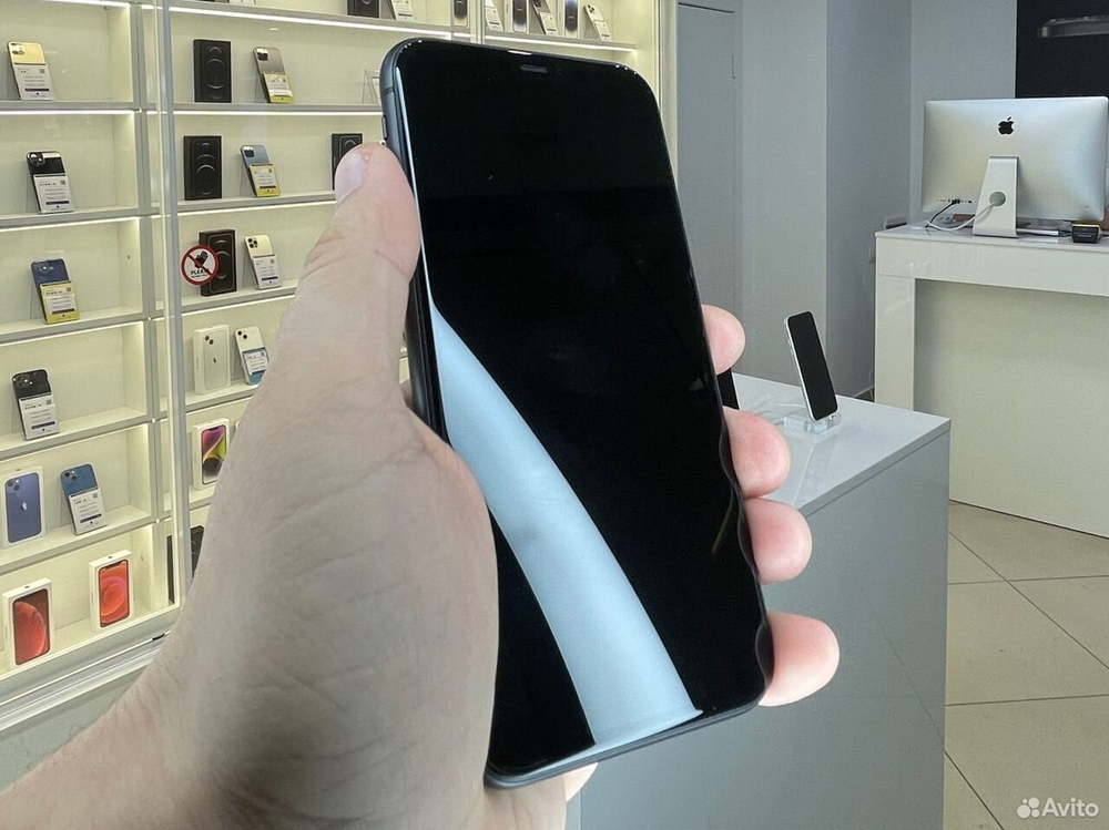 iPhone 11 256 ГБ б/у