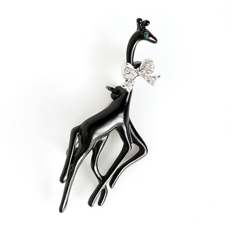 30028020 Брошь Medea