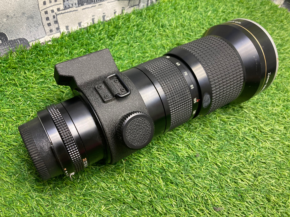 Nikon Zoom-Nikkor 50-300mm 4.5 ED