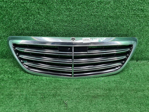 Решетка радиатора Mercedes S W222 (2017-2020)