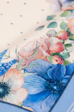 8442 Платок женский (голубой принт)