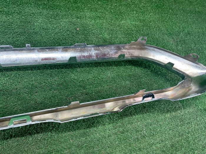 Молдинг переднего бампера Mercedes GLC X253 (2015-2019)