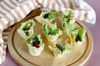 Корзиночки из пармезана с бужениной (35 гр.)