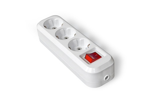 Колодка 3 с/з с выкл IONICH