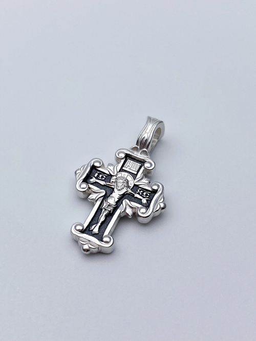 Крест из серебра