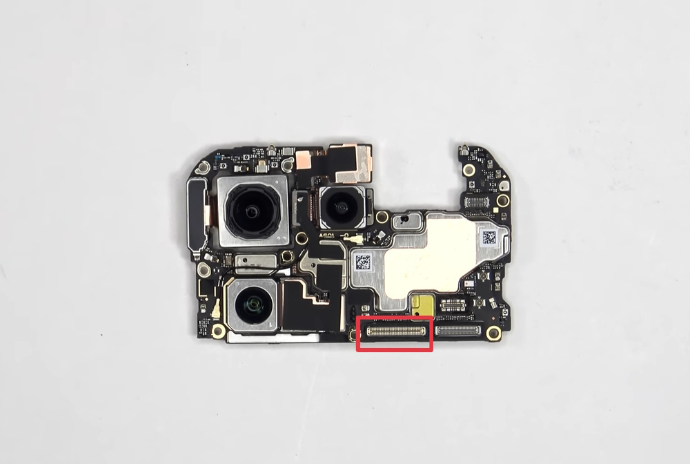 OnePlus 15 (CPH2747) - FPC коннектор зарядки (на плату)