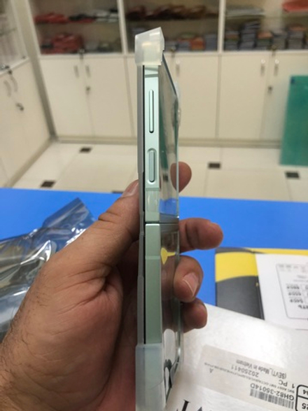 F741 Z Flip 6 Дисплей в в сборе с тачскрином и рамкой, Оригинал