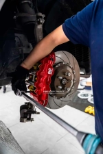 КАРБОН КЕРАМИЧЕСКАЯ УСИЛЕННАЯ ТОРМОЗНАЯ СИСТЕМА ДЛЯ LAND ROVER RANGE ROVER VELAR L560 Рестайлинг 2023+ Ленд Ровер