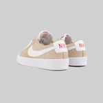  Кеды Nike SB Zoom Blazer Low Pro GT артикул:DC7695-200 - купить в магазине Дайс