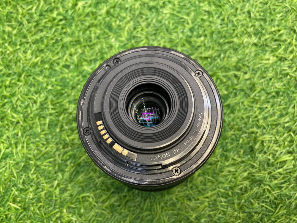 Canon EF-S 10-18mm 4.5-5.6 IS STM