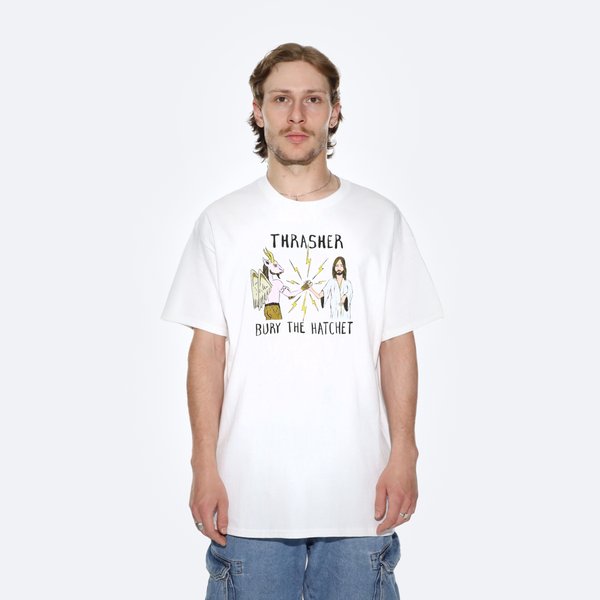 Футболка Thrasher x Toy Machine B.T.H. T-Shirt (white) артикул:QMedLAN2hdPIOHqTG3-RM1 - купить в магазине Дайс