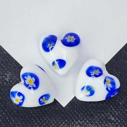 Бусины сердце, стекло, лэмпворк, миллефиори, р-р 20мм, штучно