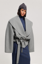 Пальто с округлым воротником