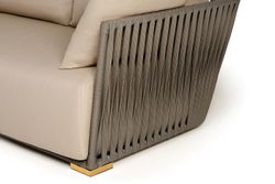 "Форли" диван 2-местный плетеный из роупа, каркас алюминий светло-серый (RAL7035) муар, роуп серо-коричневый 23мм, ткань Mossle бежевая