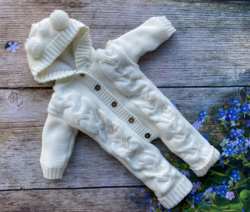 Вязаный комплект на выписку 5 предметов  (Одеяло утеплен., бант, пинетки, комбинезон, шапка) (Цвет: Синий)