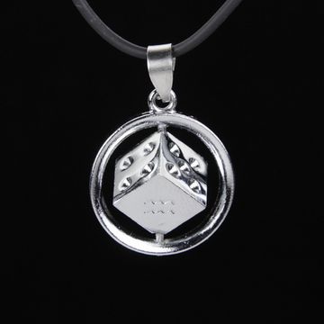 Кулон Зарик