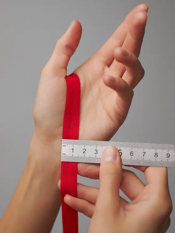 100 626/15 Бейка окантовочная Lauma 15 мм, красный 100