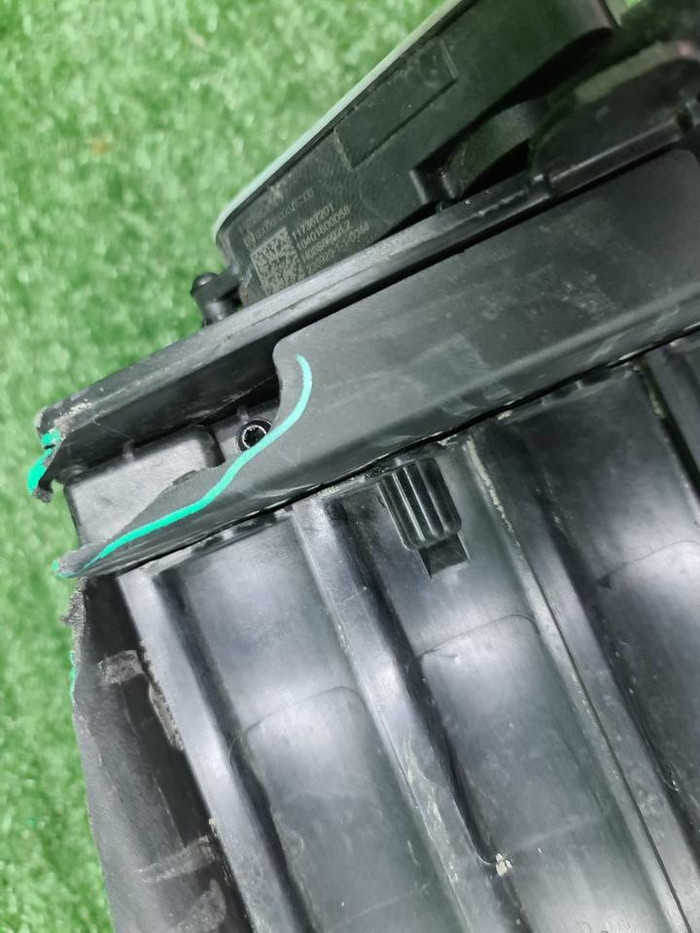 Воздуховод радиатора Lixiang L7 (2022-н.в.)