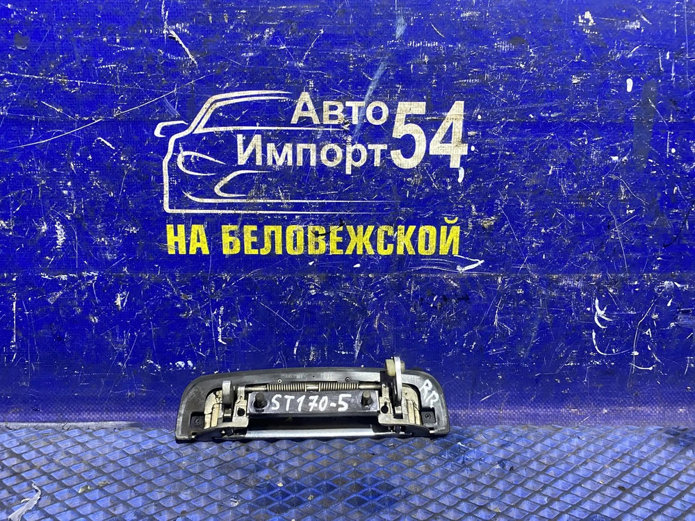 Ручка двери задней правой внешняя TOYOTA CARINA 1991