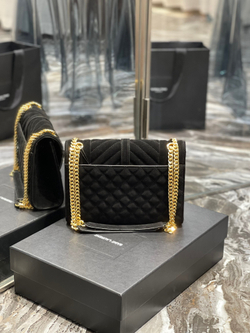 Saint Laurent Envelope Bag 24 cm
