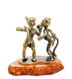 Народные промыслы AM-1489 Фигурка «Коты боксеры» (латунь, янтарь)