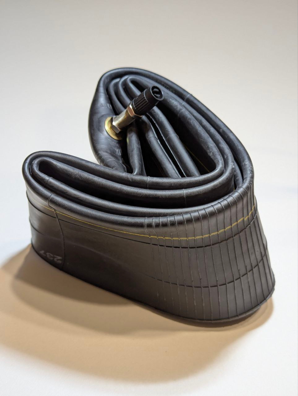 Камера заднего колеса мотоцикла R16 3.25/3.50